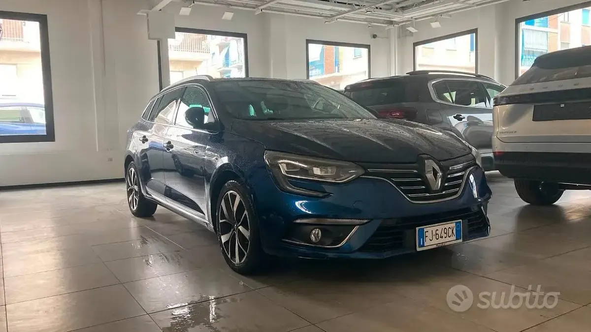 Usata Renault Mégane GrandTour 110 CV (80 kW) 2017 Bluazzurro Station wagon
