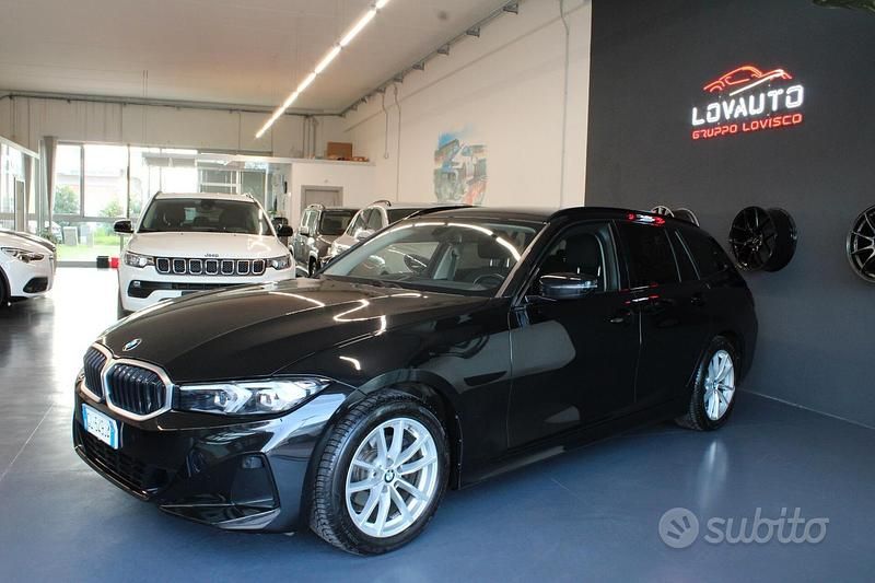 Usata BMW 318 Advantage 150 CV (110 kW) 2022 Nero Station wagon