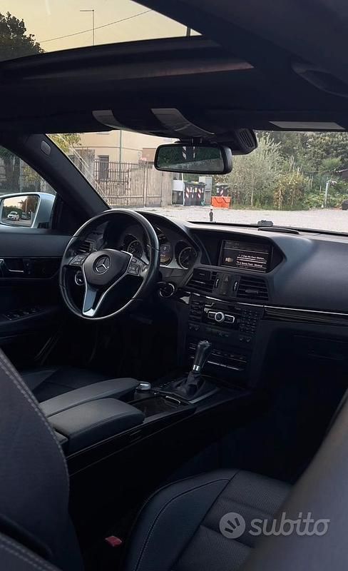 Gebraucht Mercedes E250 Avantgarde 204 PS (150 kW) 2011 Grau Coupé