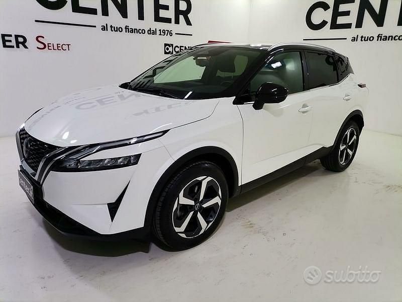 Usata Nissan Qashqai N-Connecta 140 CV (102 kW) 2023 Bianco SUV