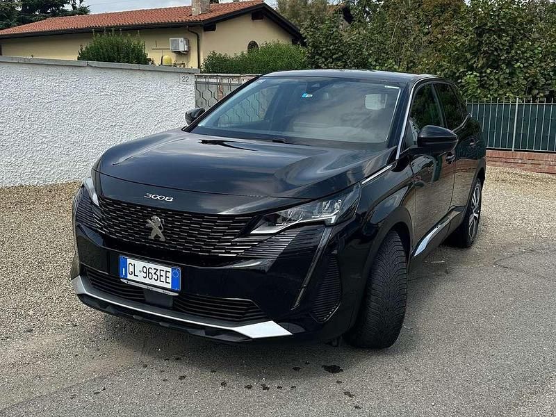 Nero Usata 2022 Peugeot 3008 Allure SUV | 24.000 € (Molto cara) - Immagine 1/4