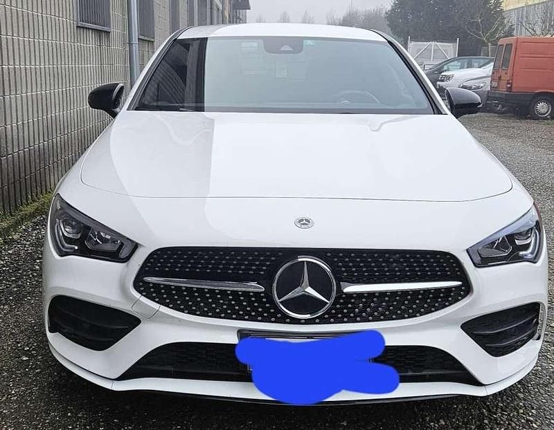 Usata Mercedes CLA200 Shooting Brake Premium 150 CV (110 kW) 2022 Bianco Station wagon