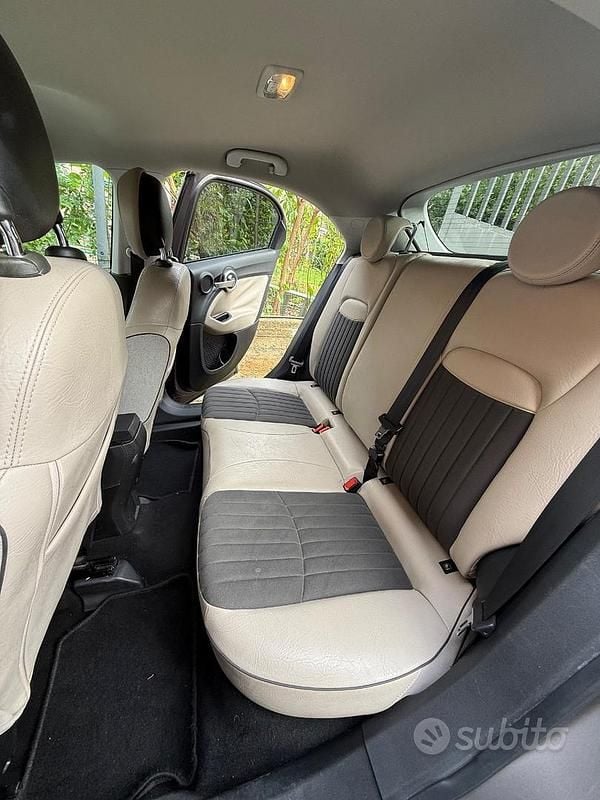 Usata Fiat 500X 120 CV (88 kW) 2016 Grigio SUV