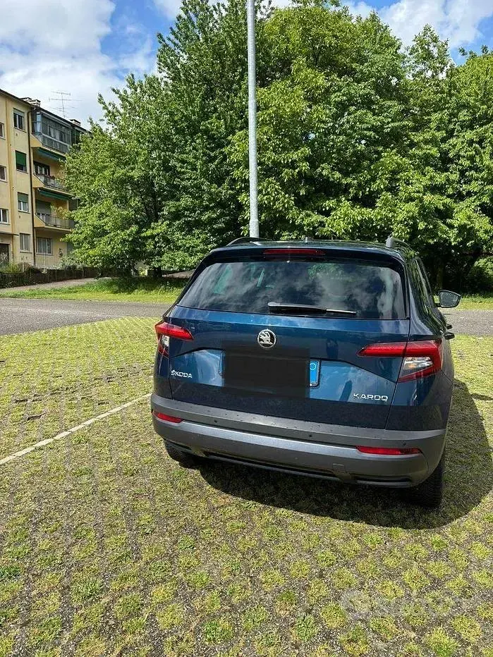 Usata Skoda Karoq Executive 116 CV (85 kW) 2018 Blu SUV
