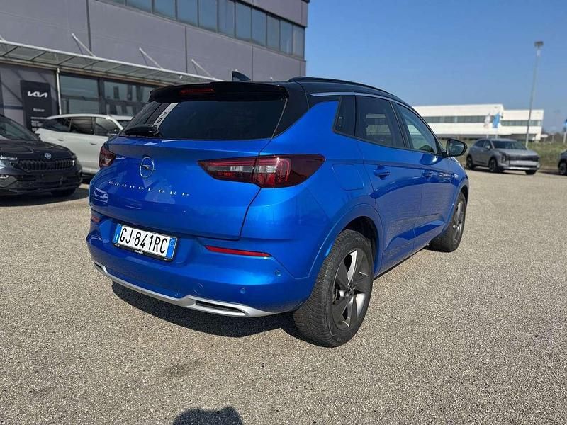 Usata Opel Grandland X Ultimate 131 CV (96 kW) 2022 Blu/azzurro SUV
