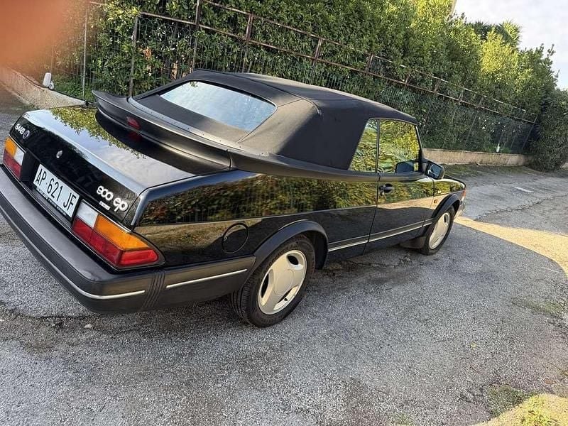 Usata Saab 900 141 CV (103 kW) 1992 Nero Cabrio