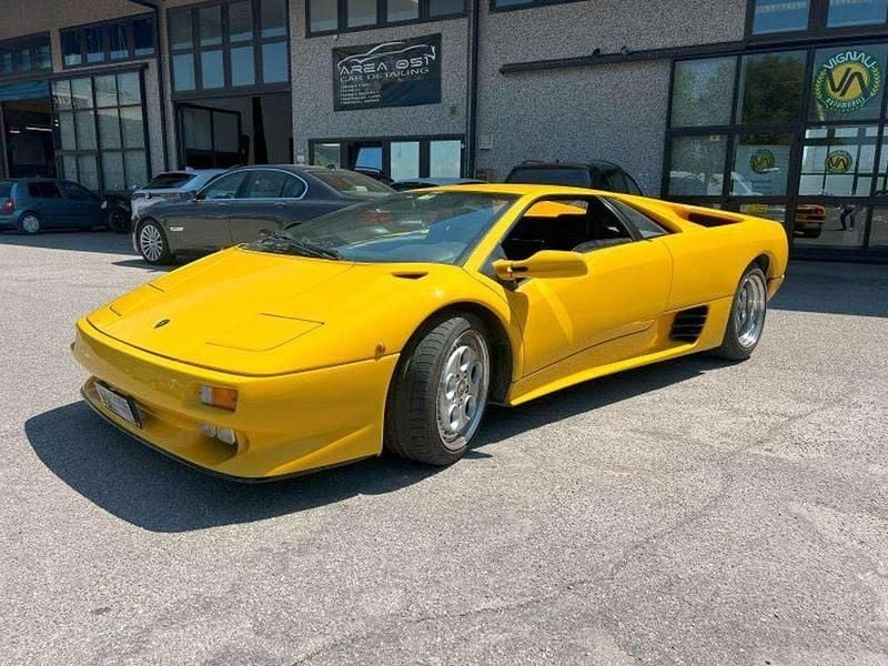 Giallo Usata 1996 Lamborghini Diablo Coupé | 350.000 € - Immagine 1/4