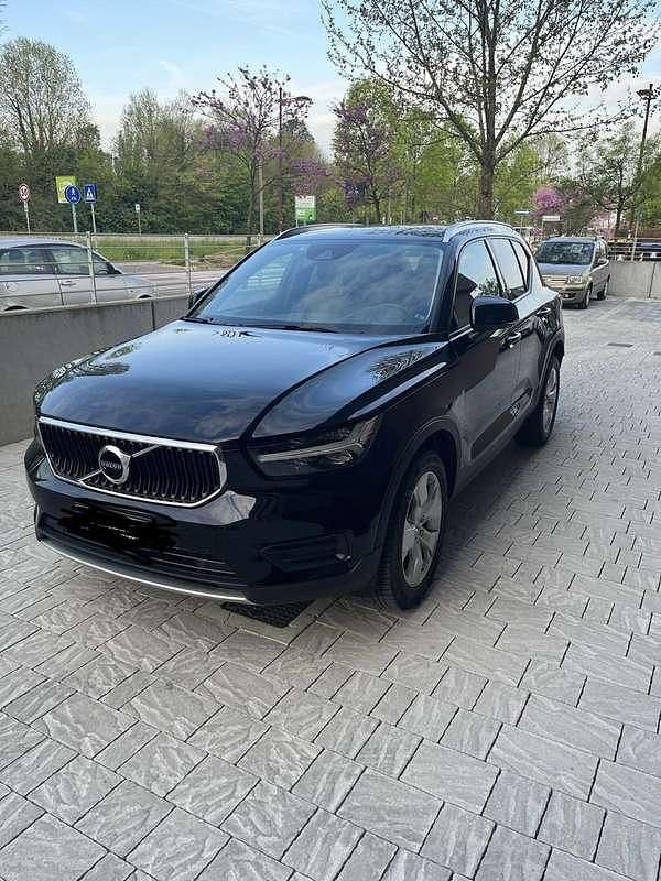 Usata Volvo XC40 Momentum 129 CV (94 kW) 2021 SUV