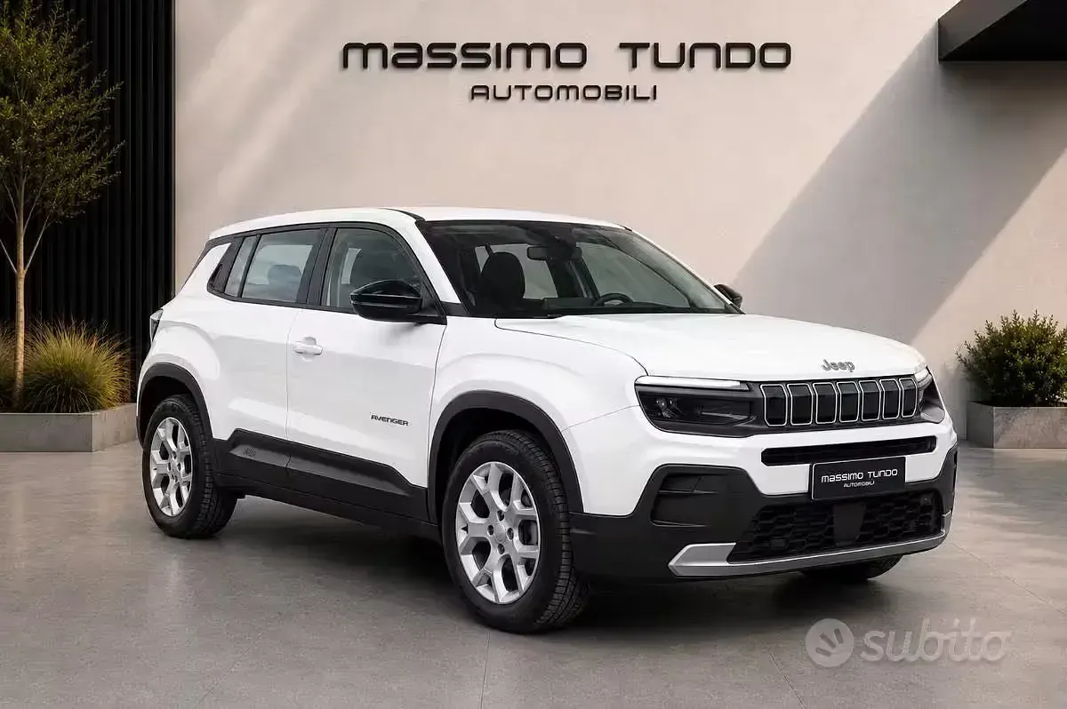 Usata Jeep Avenger Altitude 101 CV (74 kW) 2024 Bianco SUV