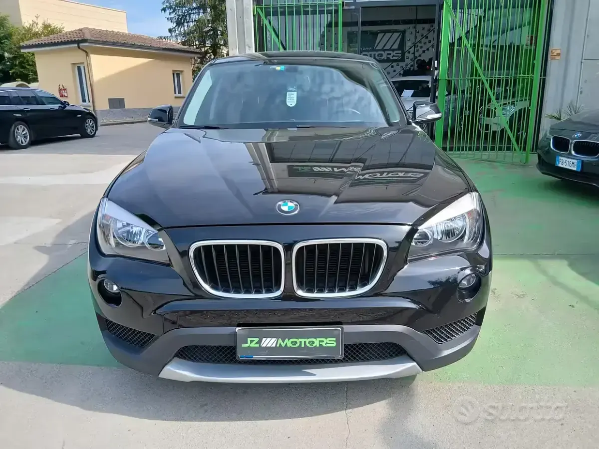 Usata BMW X1 116 CV (85 kW) 2013 Nero SUV