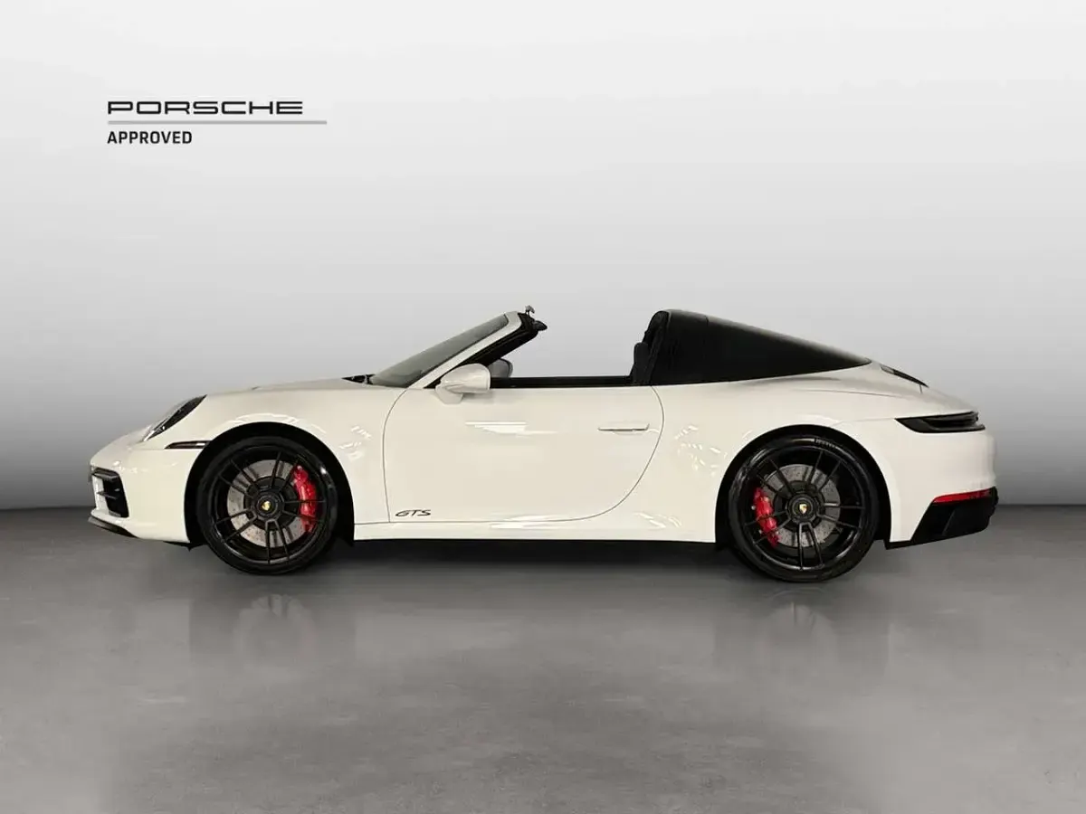 Usata Porsche 911 Carrera 4 GTS Targa 480 CV (353 kW) 2022 Bianco Cabrio