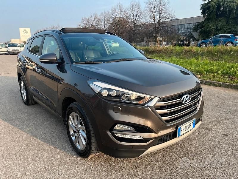 Usata Hyundai Tucson Comfort 116 CV (85 kW) 2017 Grigio SUV
