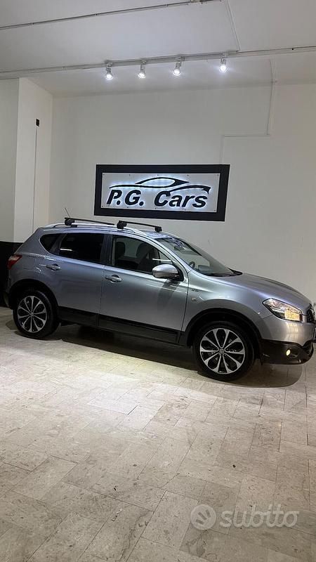 Blu Usata 2011 Nissan Qashqai Visia SUV | 5300 € (Buon prezzo) - Immagine 1/4