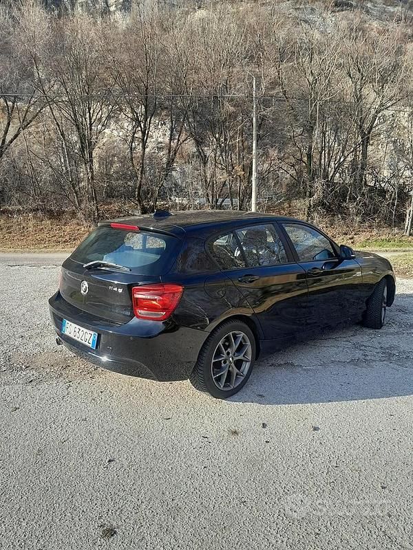 Usata BMW 114 95 CV (69 kW) 2013 Nero Utilitaria