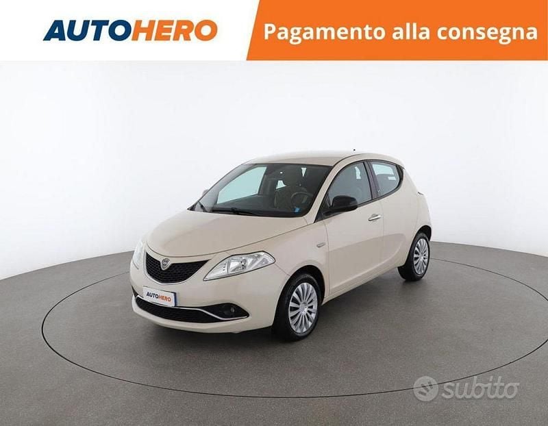 Usata 2017 Lancia Ypsilon S Due volumi | 8899 € (Buon prezzo) - Immagine 1/2
