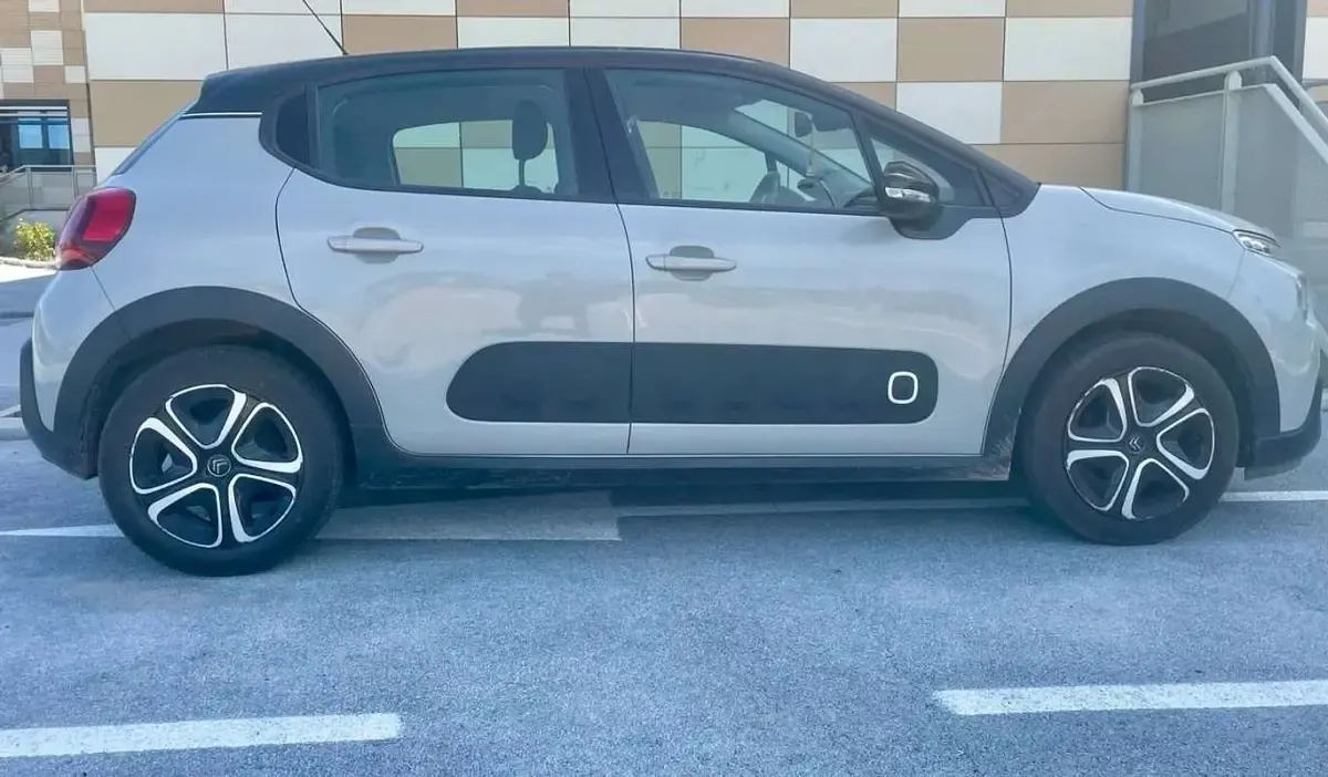 Usata Citroën C3 PureTech 82 CV (60 kW) 2018 Beige Utilitaria