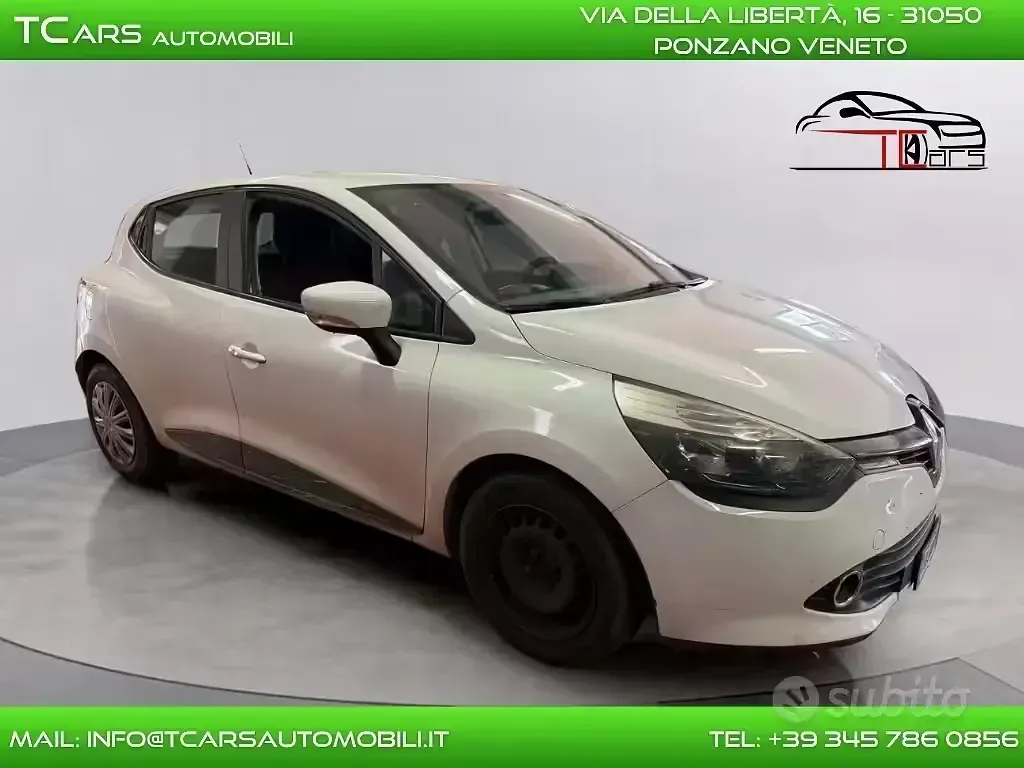 Second-hand Renault Clio IV 75 CP (55 kW) 2015 Alb Berlinǎ