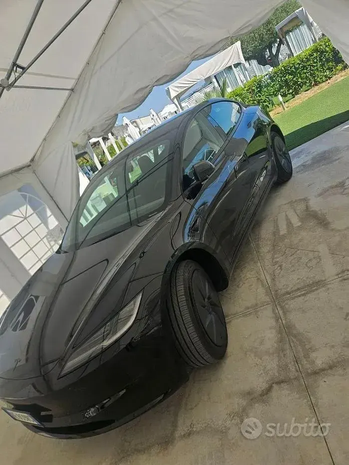 Nuova Tesla Model 3 88 kW (120 CV) 2026 Nero Berlina