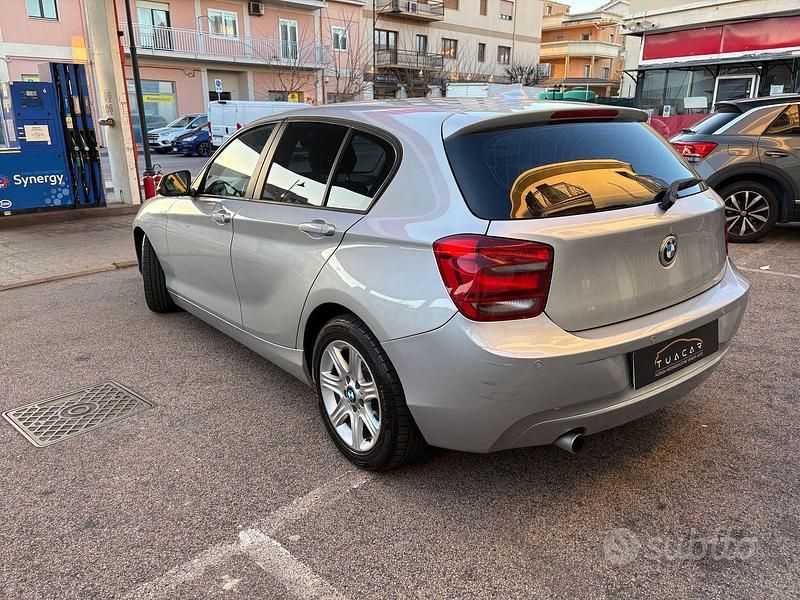 Usata BMW 120 Sport Line 184 CV (135 kW) 2013 Grigio Utilitaria