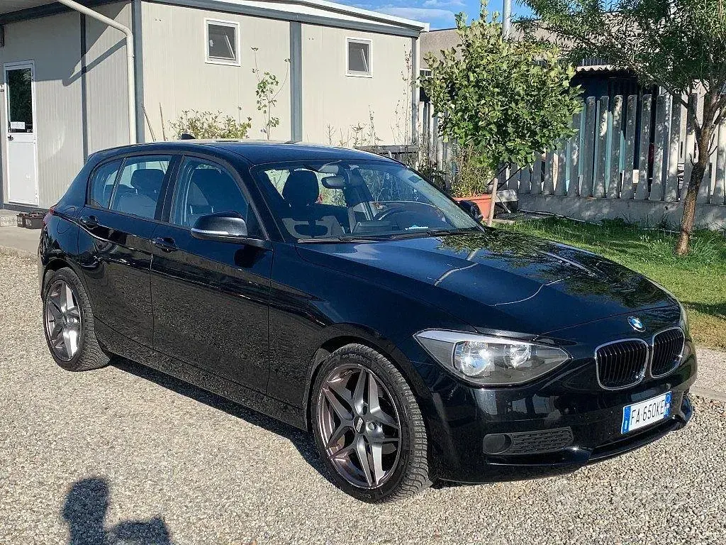 Usata BMW 116 Efficient Dynamics 136 CV (100 kW) 2012 Nero Utilitaria