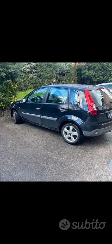 Usata Ford Fiesta Titanium 80 CV (58 kW) 2006 Nero Utilitaria