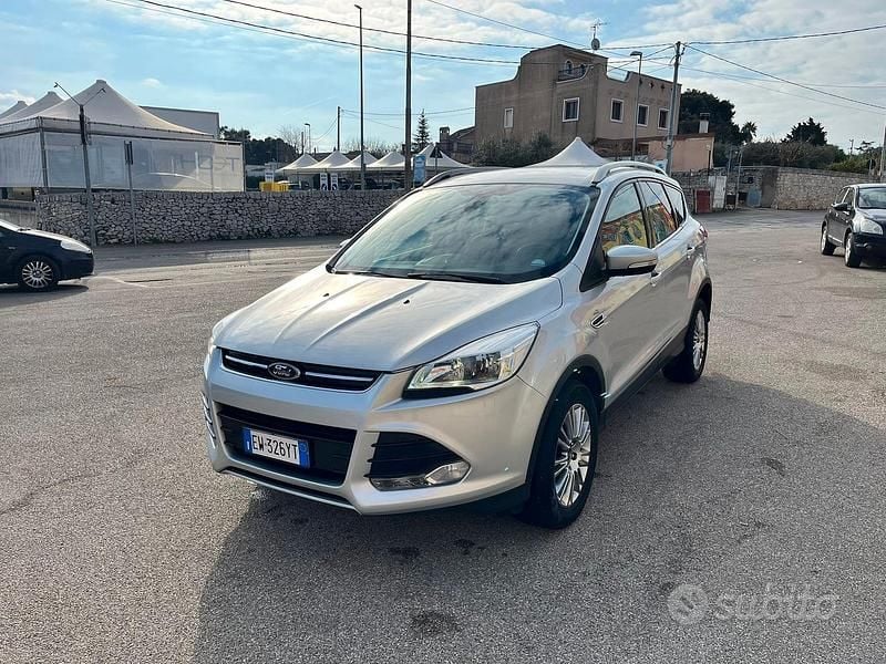 Usata Ford Kuga 140 CV (102 kW) 2014 SUV