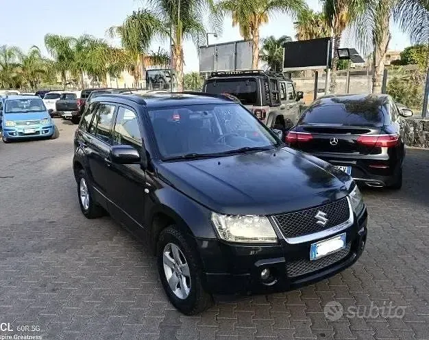 Usata Suzuki Grand Vitara 109 CV (80 kW) 2007 Nero SUV