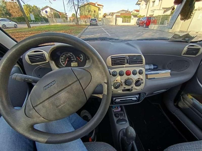 Usata Fiat 600 54 CV (39 kW) 2007 Argento Utilitaria