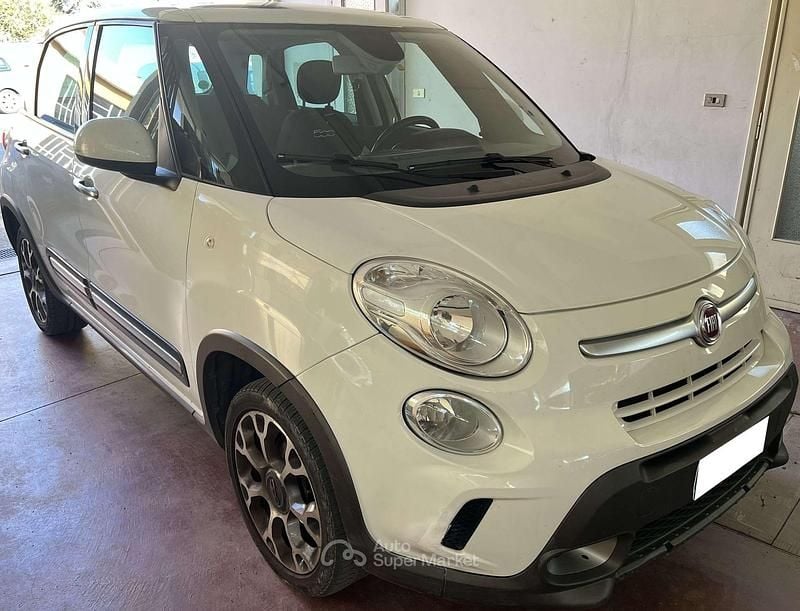 Usata Fiat 500L Trekking 95 CV (69 kW) 2016 Bianco Monovolume