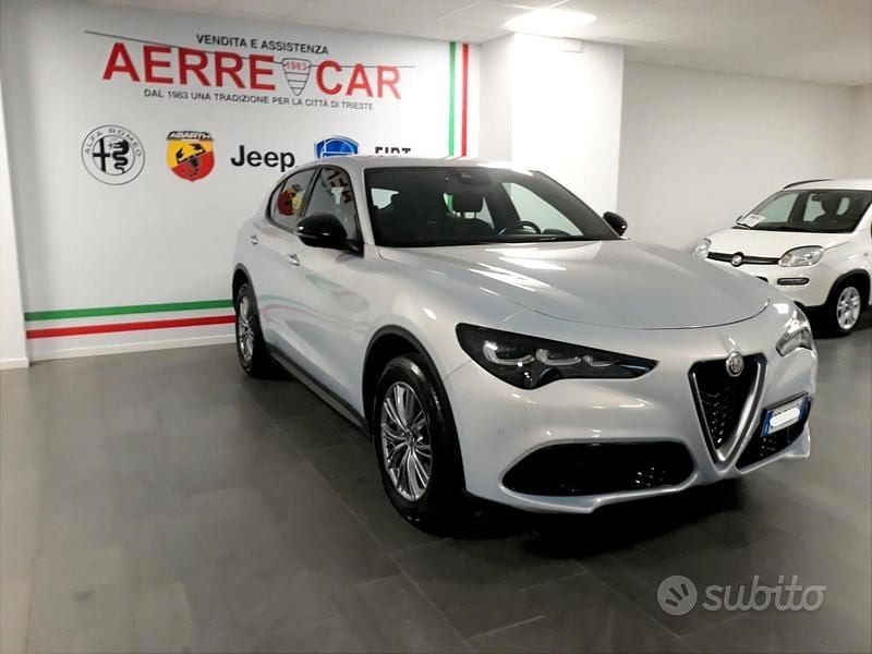 Usata Alfa Romeo Stelvio Super 210 CV (154 kW) 2023 Grigio SUV