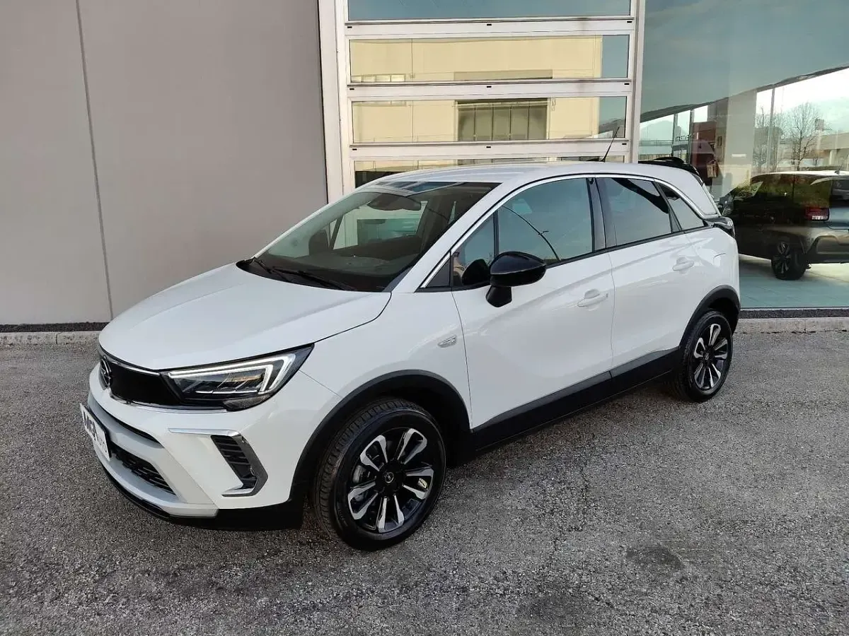 Usata Opel Crossland Edition 110 CV (80 kW) 2024 Bianco SUV