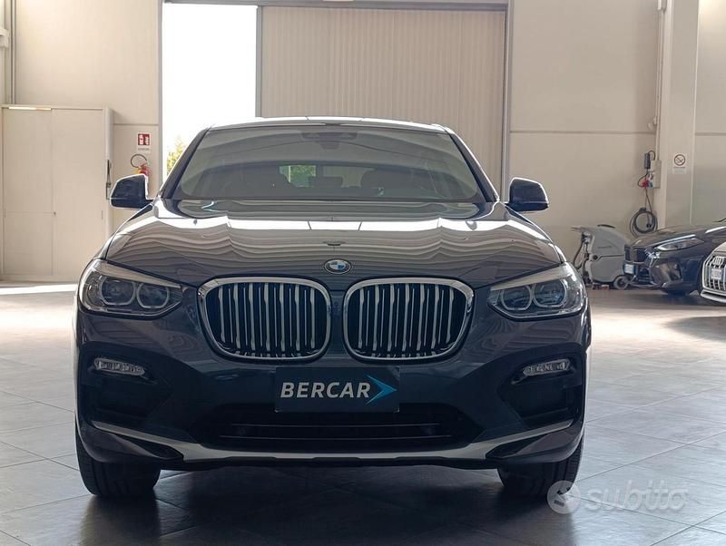 Usata BMW X4 xLine 190 CV (139 kW) 2019 Grigio SUV
