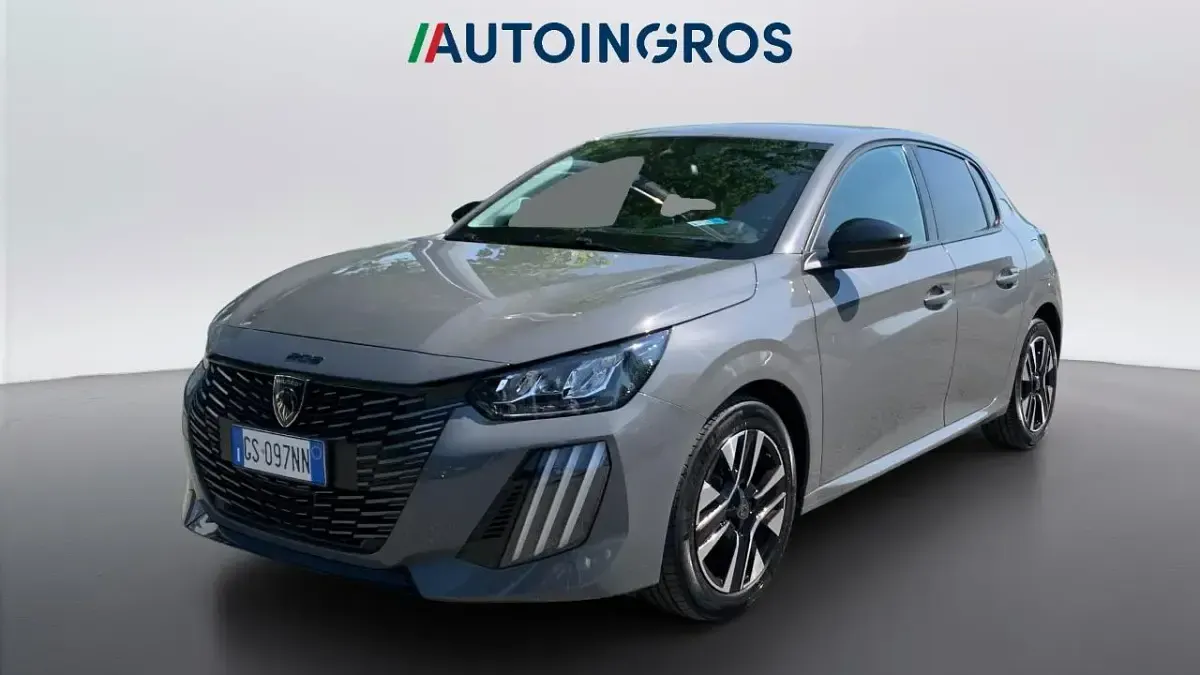 Usata Peugeot 208 Allure 101 CV (74 kW) 2024 Utilitaria