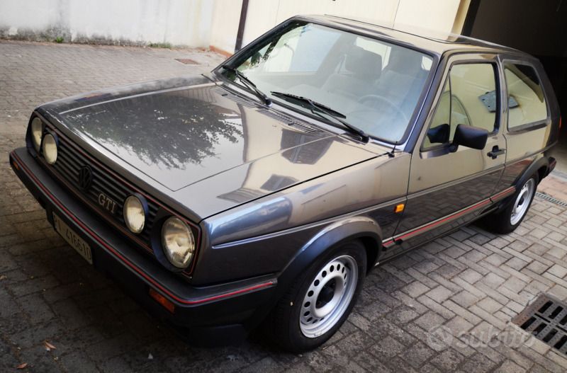 Usata VW Golf II GTI 110 CV (80 kW) 1985 Grigio Utilitaria