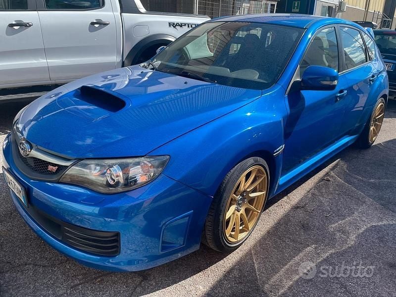 Usata Subaru Impreza 300 CV (220 kW) 2009 Blu Berlina