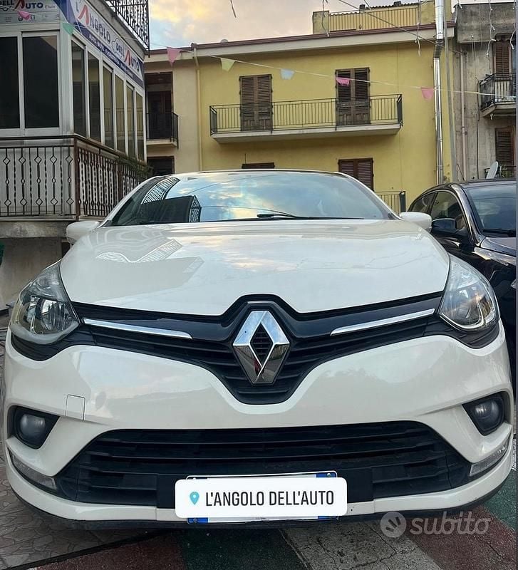Usata Renault Clio IV Intens 90 CV (66 kW) 2017 Bianco Berlina