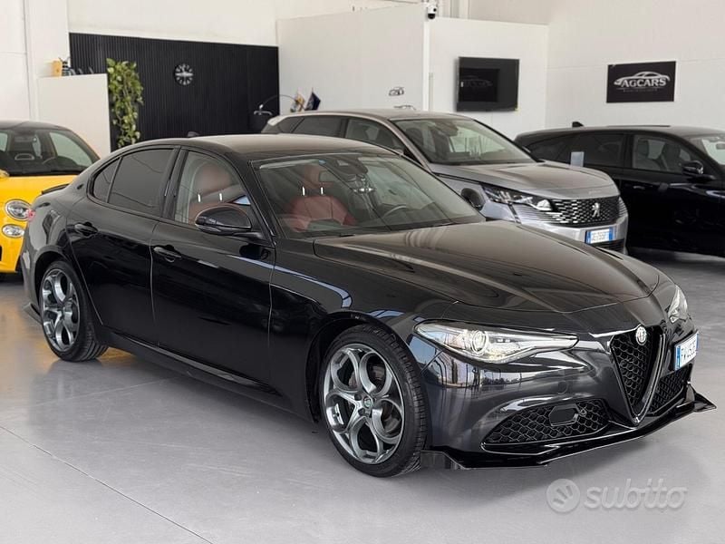 Usata Alfa Romeo Giulia Executive 160 CV (117 kW) 2019 Nero Berlina