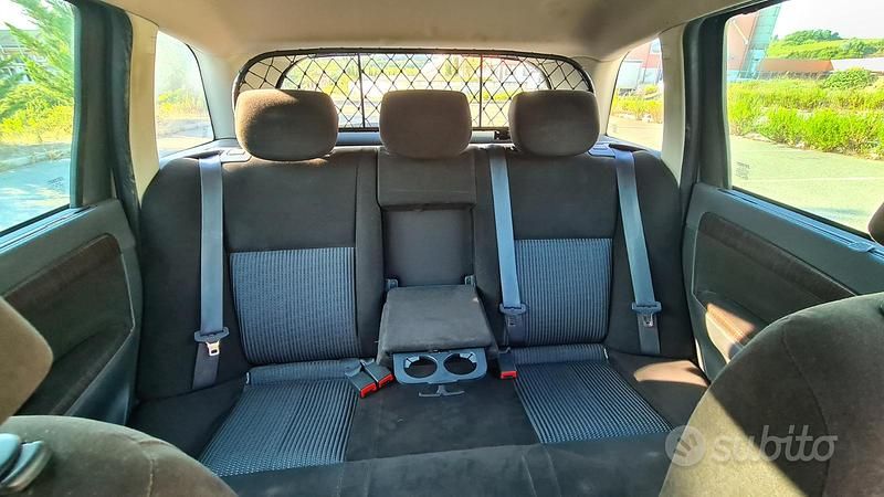 Usata Fiat Croma 150 CV (110 kW) 2008 Marrone Station wagon