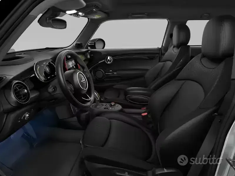 Usata Mini Cooper SE 75 kW (102 CV) 2021 Utilitaria