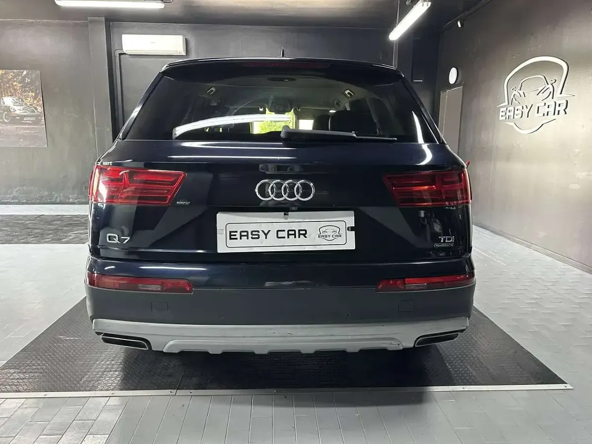 Usata Audi Q7 Business Plus 272 CV (200 kW) 2016 Blu/azzurro SUV