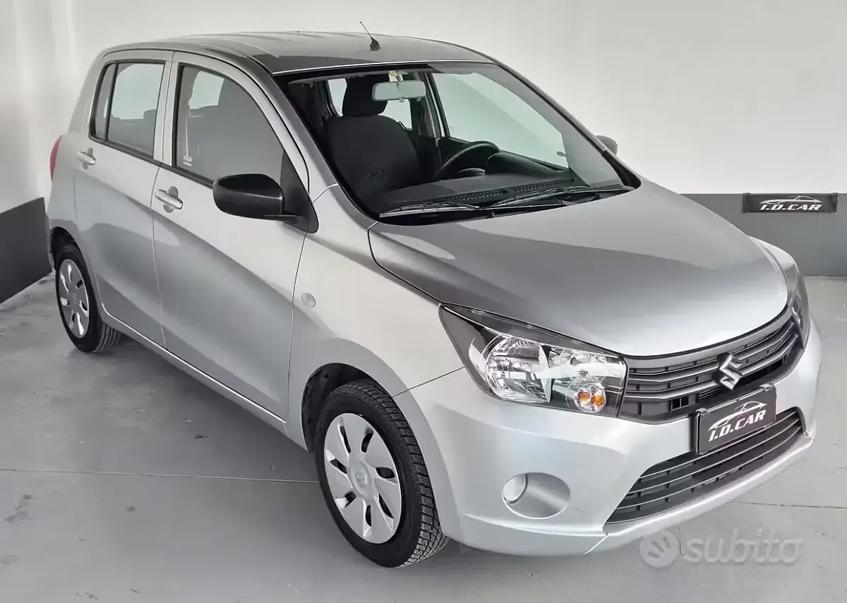 Usata Suzuki Celerio 68 CV (50 kW) 2015 Grigio Utilitaria