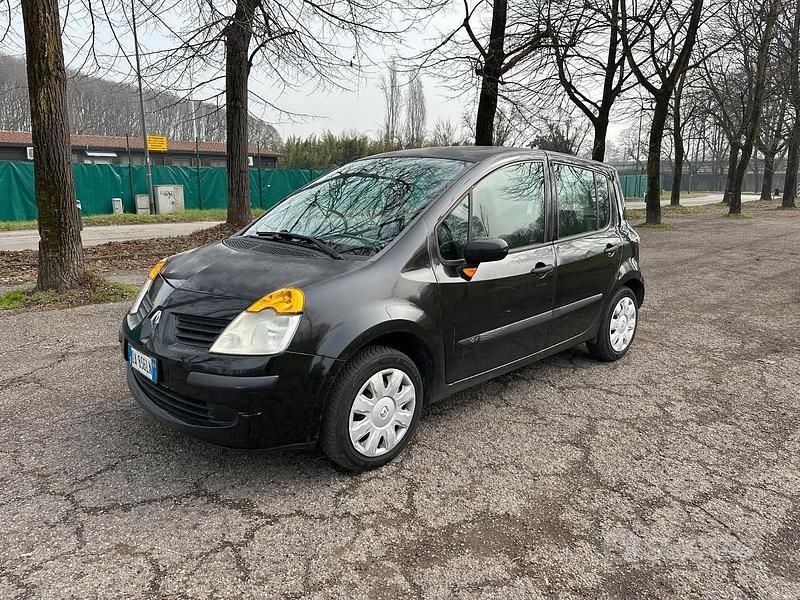 Usata Renault Modus 2006 Nero Monovolume