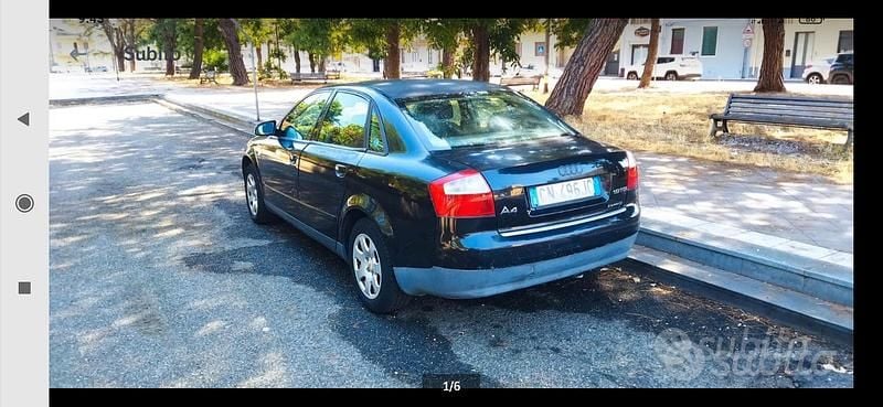 Usata Audi A4 101 CV (74 kW) 2002 Blu Berlina