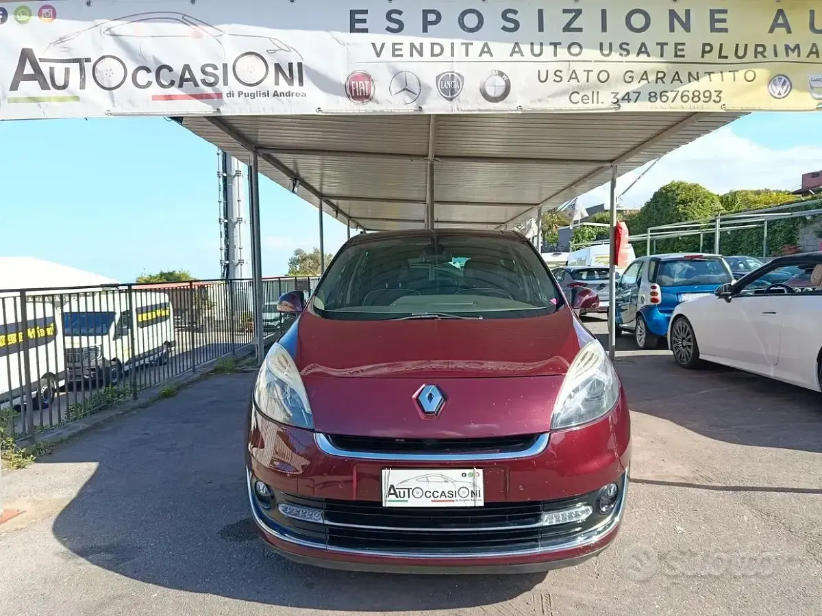 Usata Renault Scénic III 131 CV (96 kW) 2012 Rosso Monovolume