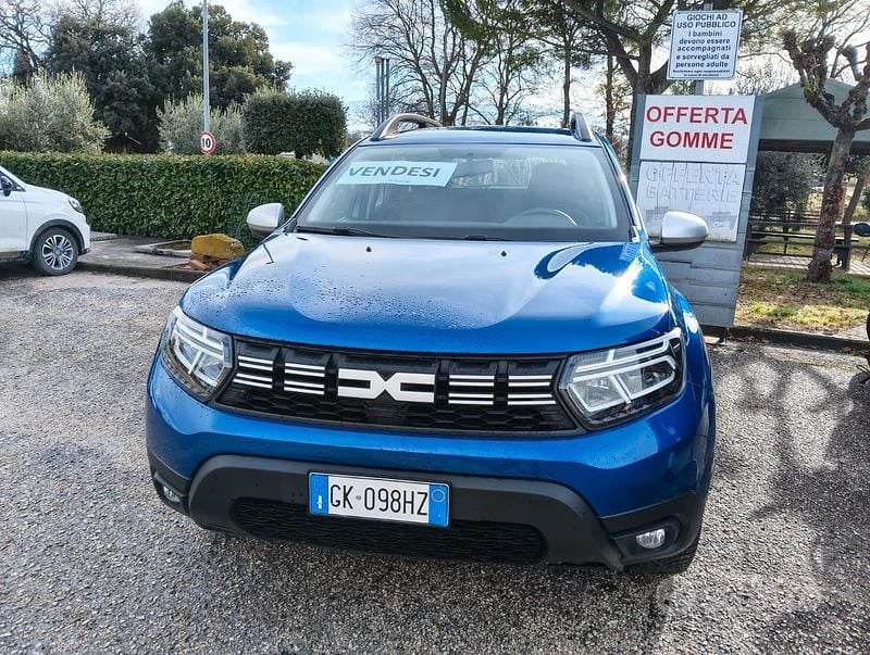 Blu Usata 2023 Dacia Duster Station wagon | 17.500 € (Buon prezzo) - Immagine 1/4