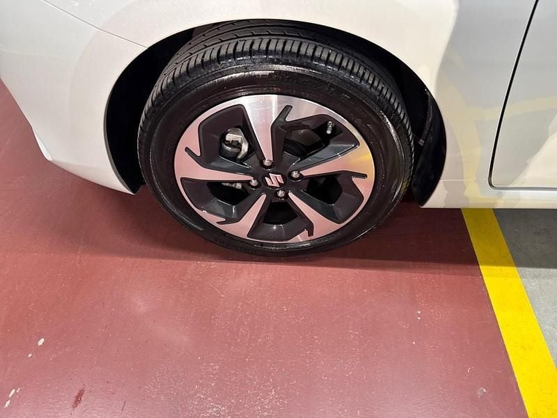 Usata Suzuki Swift 83 CV (61 kW) 2025 Bianco Utilitaria