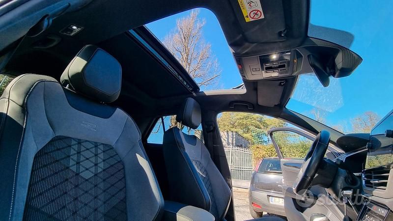 Usata VW T-Roc R-line 2023 Nero SUV