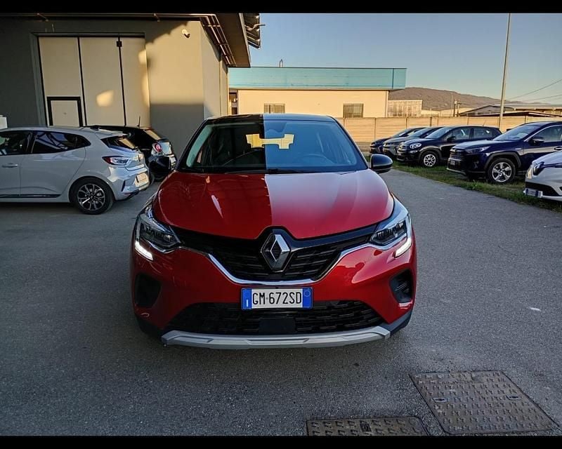 Usata Renault Captur Techno 94 CV (69 kW) 2023 Rosso SUV