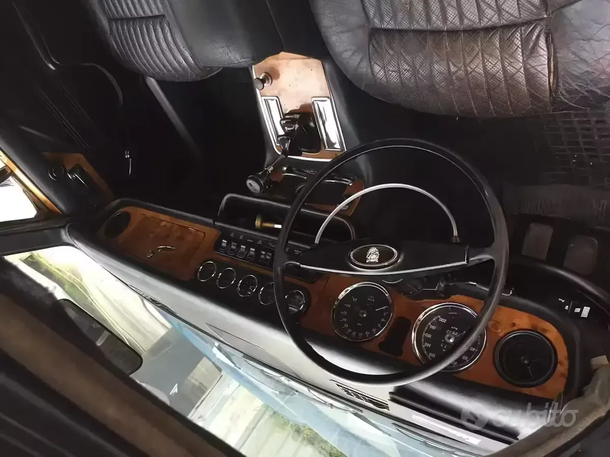 Usata Jaguar XJ6 1970 Blu Berlina