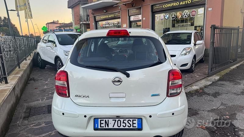 Usata Nissan Micra Tekna 80 CV (58 kW) 2012 Bianco Berlina